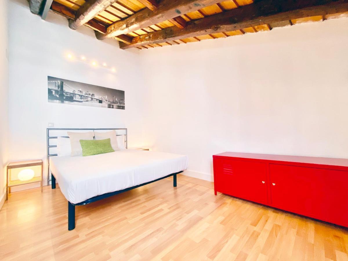 Apartamento Charming Gran Via Attic Madrid Exterior foto