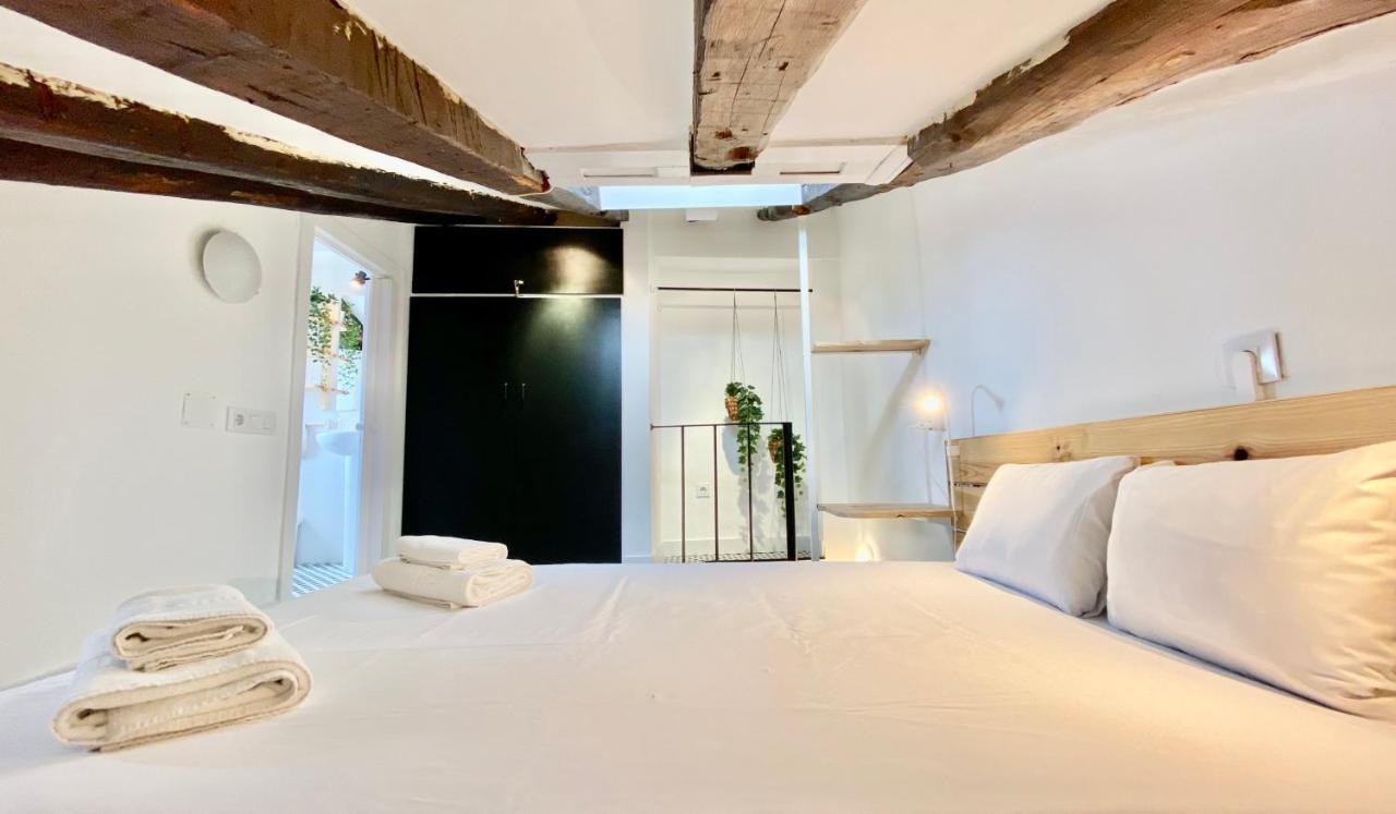 Apartamento Charming Gran Via Attic Madrid Exterior foto